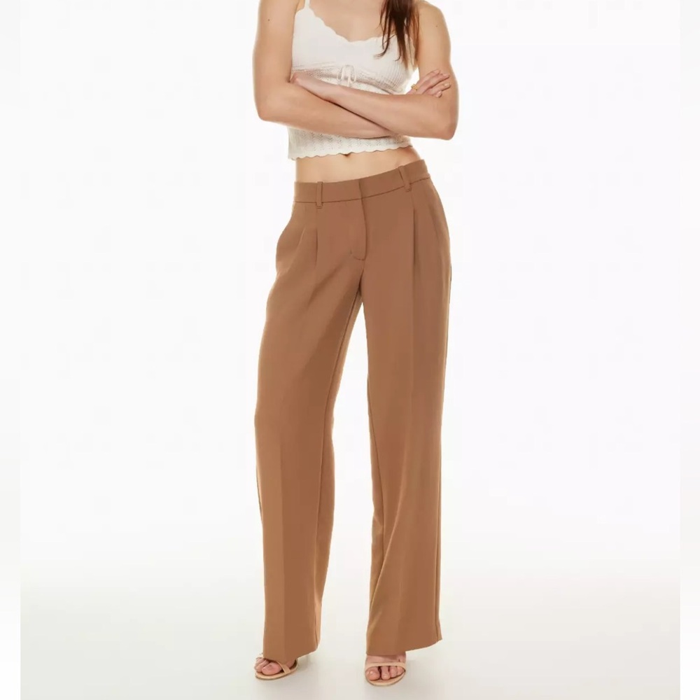 Aritzia Effortless Cropped Pants